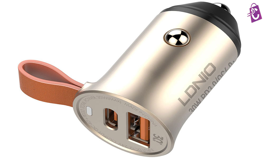 طراحی بادوام شارژر فندکی خودرو 